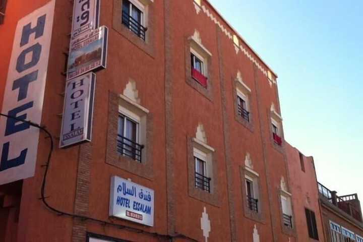 Photo of Hôtel Essalam Hana