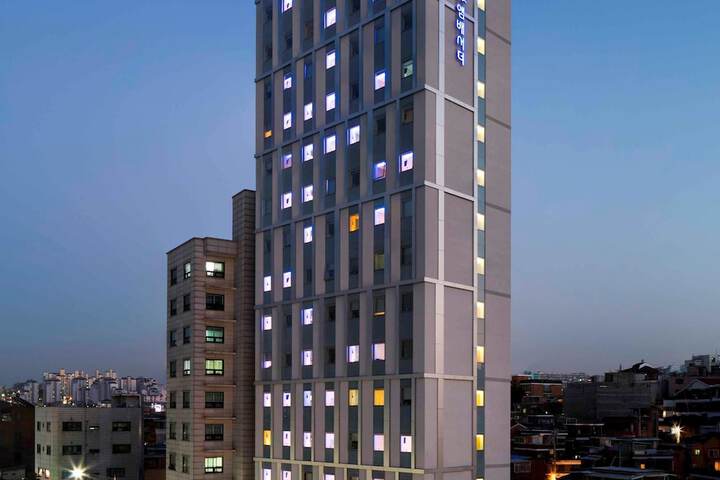 Hotel Exterior