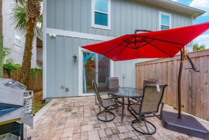 Terrace/Patio 5 of 68