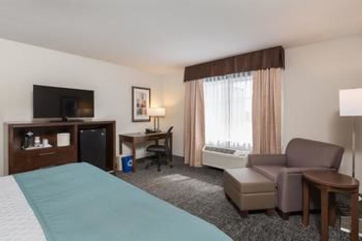 Room 36 of 60