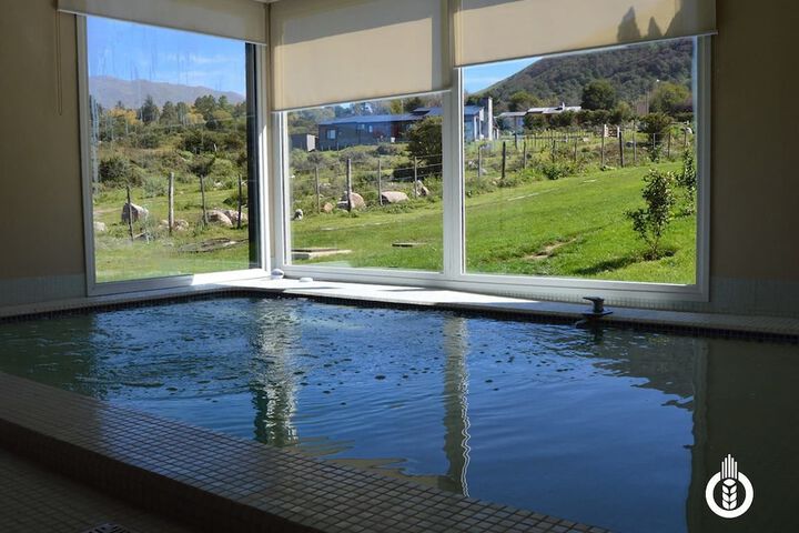 Pools & Facilities