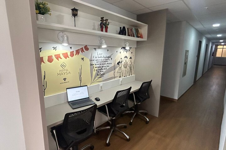 Room 7 of 13