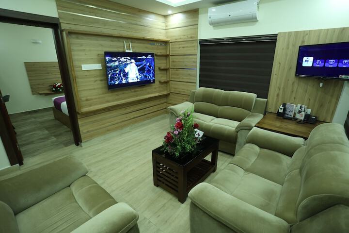 Room 37 of 63
