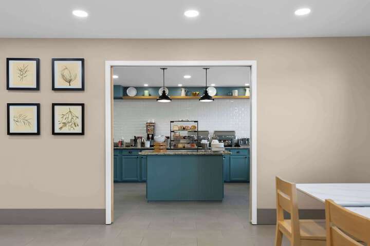 Breakfast area