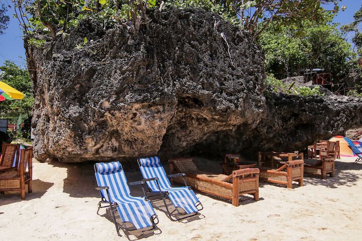 Beach 143 of 160