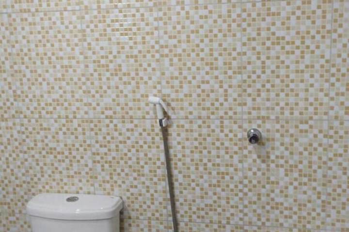 Room 95 of 183