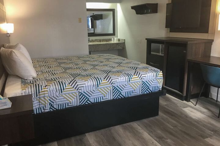 Room 26 of 46