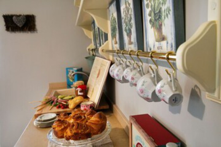 Breakfast/Coffee Service 7 of 41