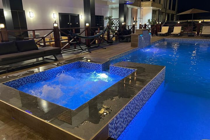 Pool 23 of 56