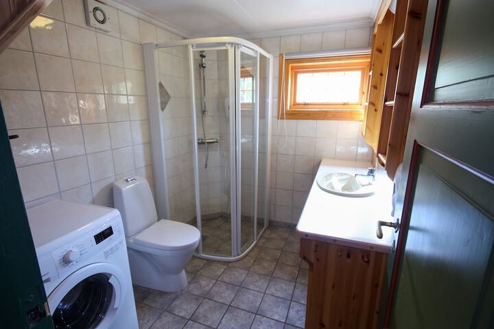 Room 74 of 103