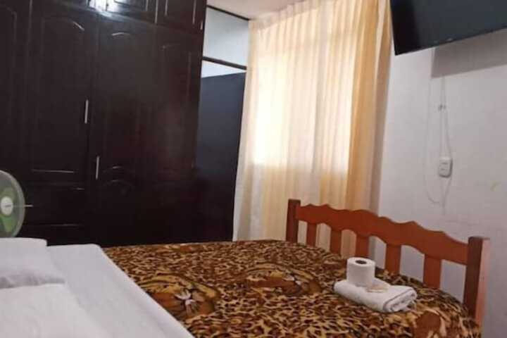 Room 17 of 36