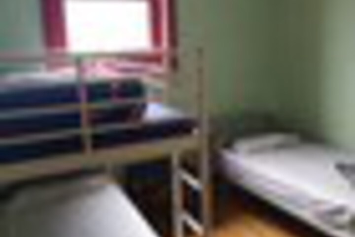 Room 53 of 135