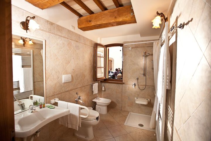 Bathroom Photo