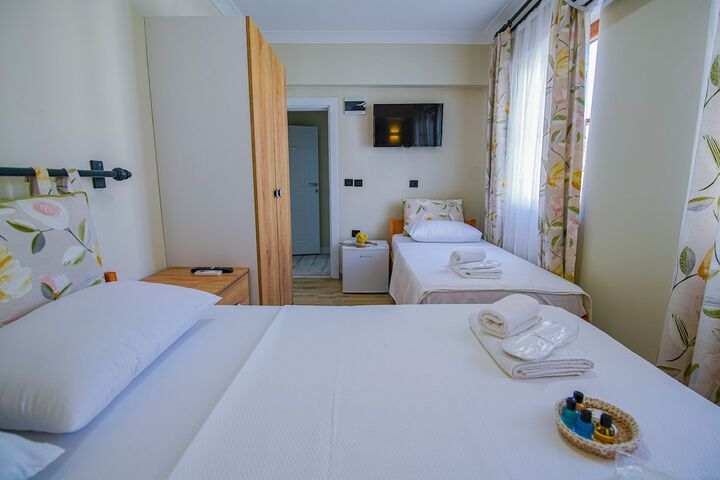 Room 17 of 61