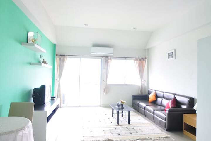 Room 15 of 21