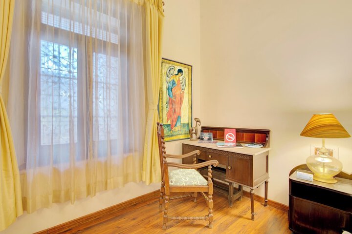 Room 22 of 72
