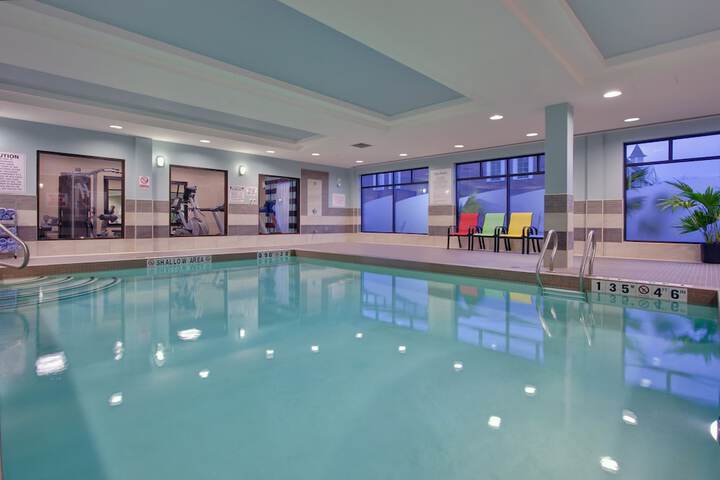 Pool 14 of 33