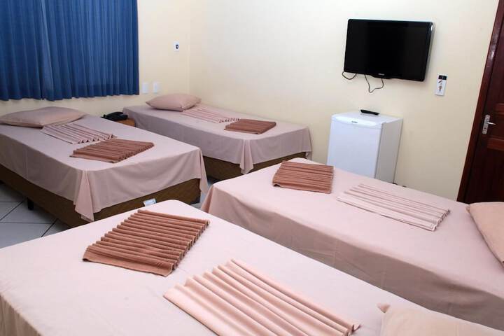 Room 12 of 26