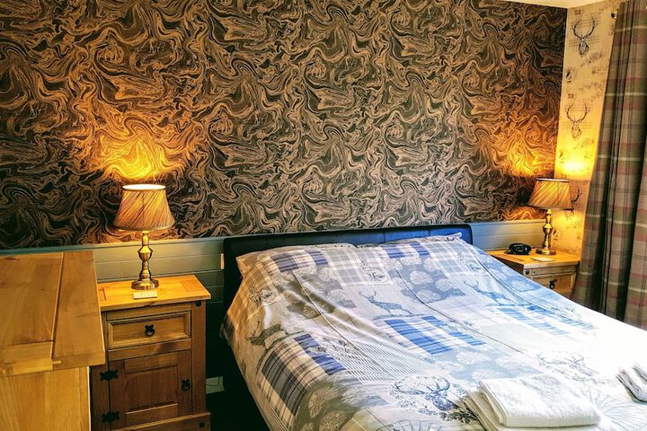Room 5 of 75