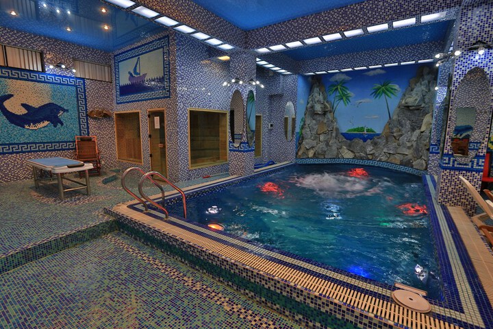 Spa 7 of 10