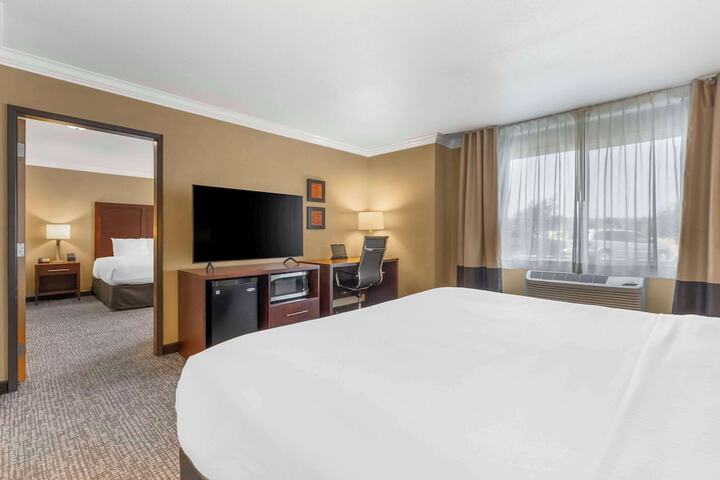 Room 38 of 63