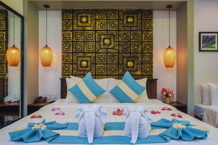 Room 87 of 298