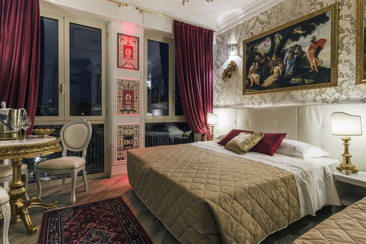 Room 3 of 60