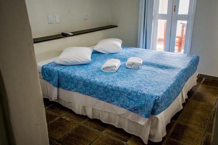 Room 3 of 39