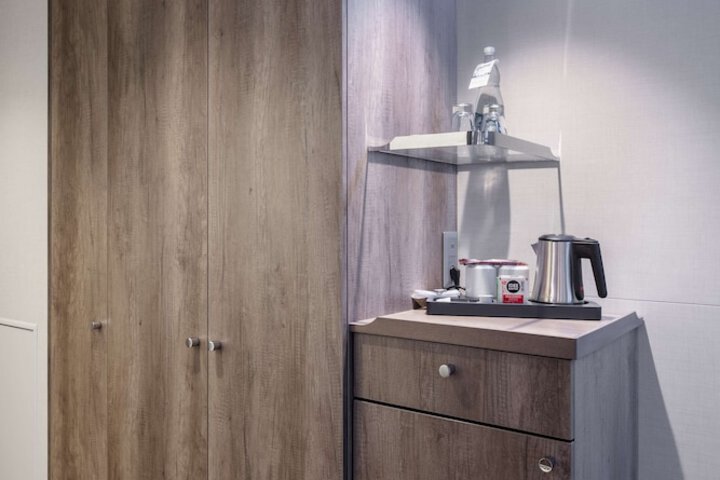 Room 45 of 131