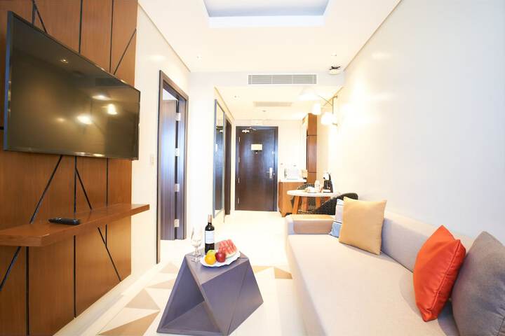 Room 64 of 156
