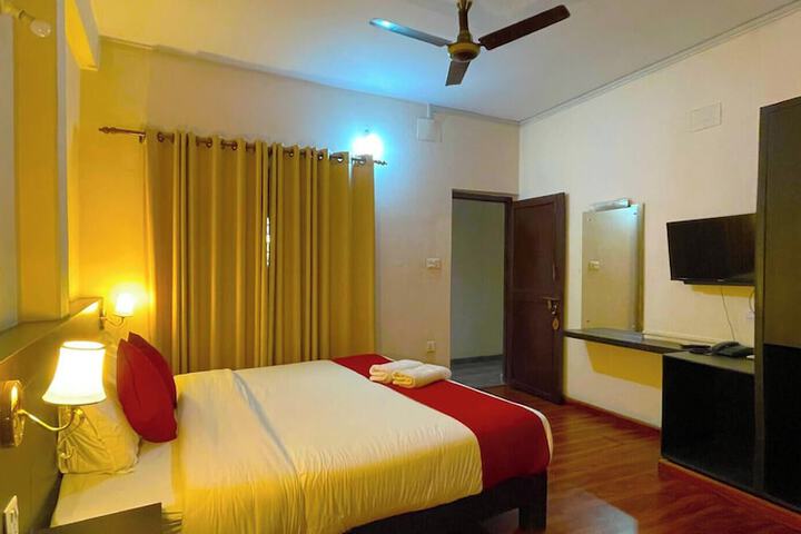 Room 14 of 21