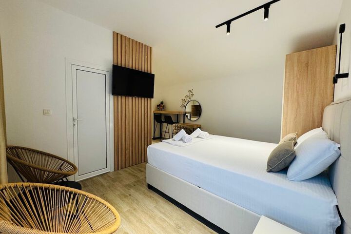 Room 14 of 52