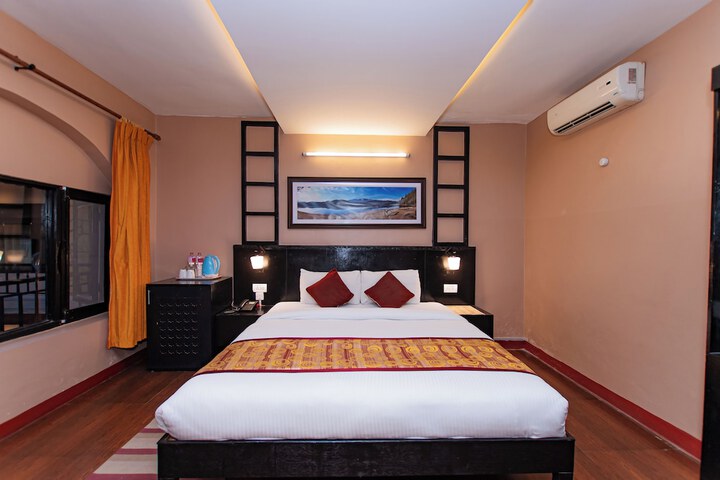 Room 16 of 40