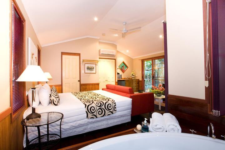 Room 15 of 31