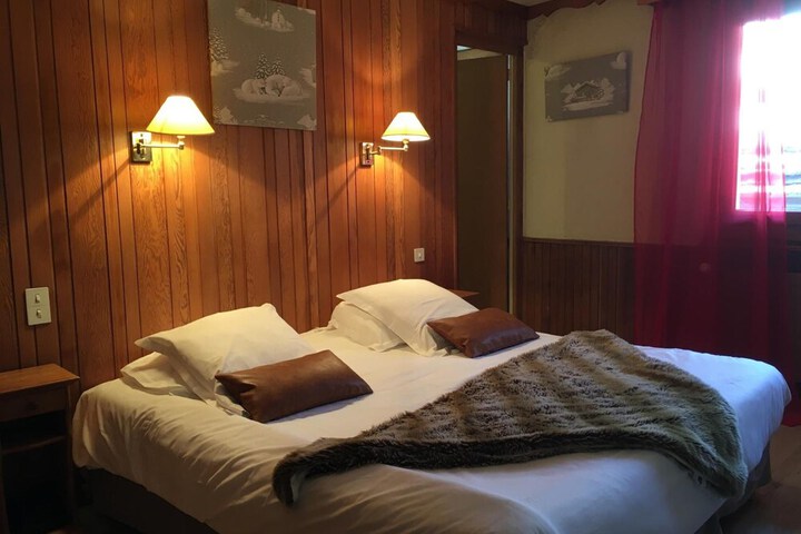 Room 7 of 52