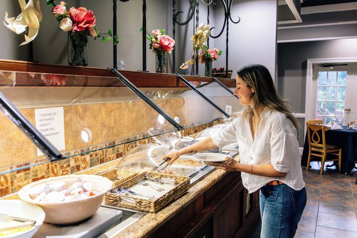 Breakfast buffet
