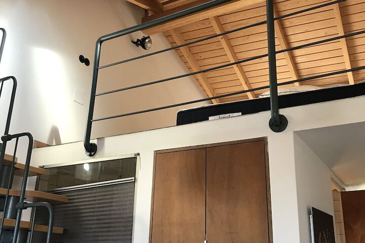 Room 5 of 131