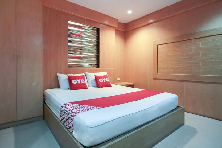Room 15 of 24
