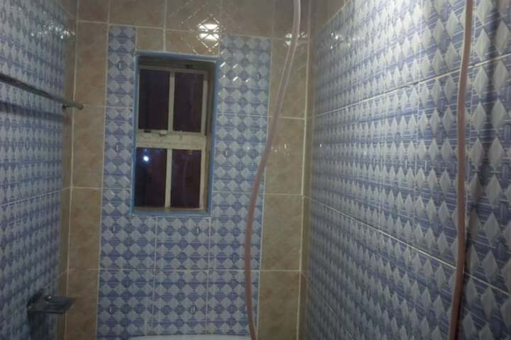 Room 10 of 11