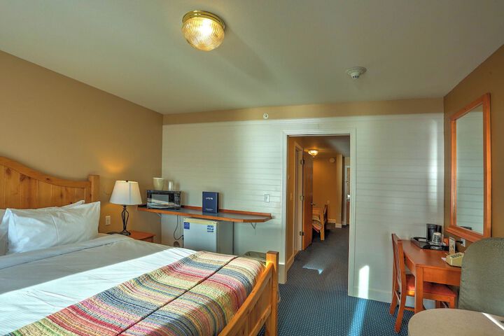 Room 115 of 184