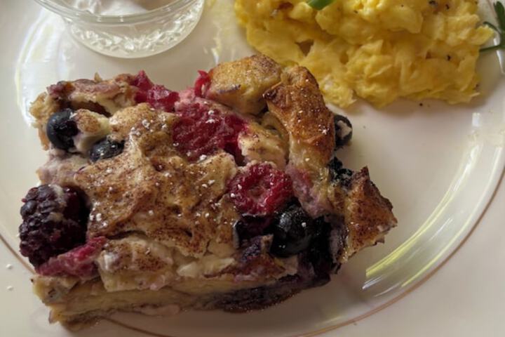 Breakfast/Coffee Service 77 of 99