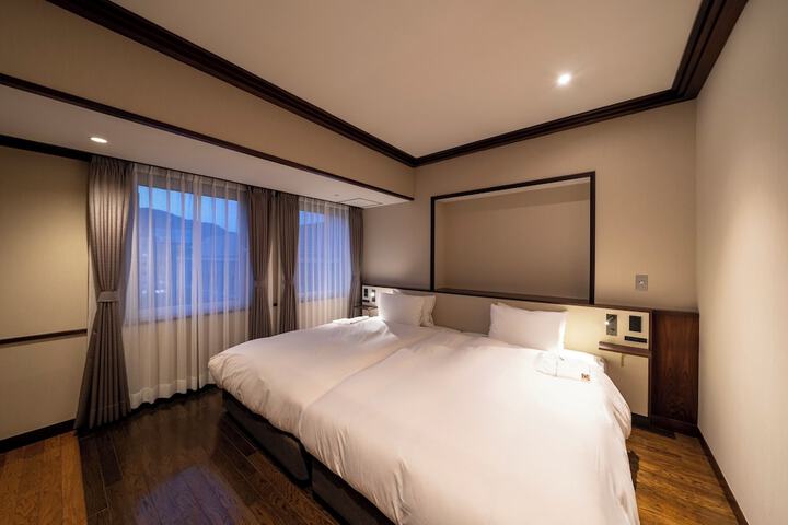 Room 14 of 31