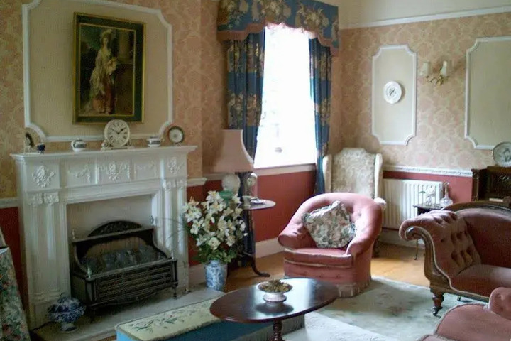 THE OLD VICARAGE
