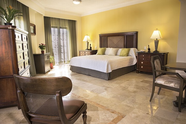 Room 20 of 54