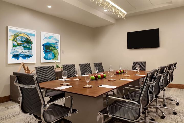 Meeting facility