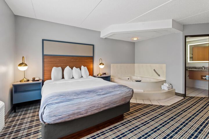 Jetted tub