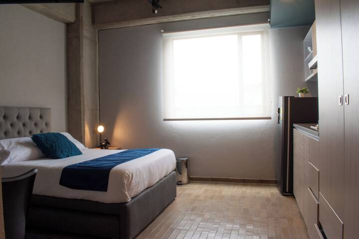 Room 17 of 84