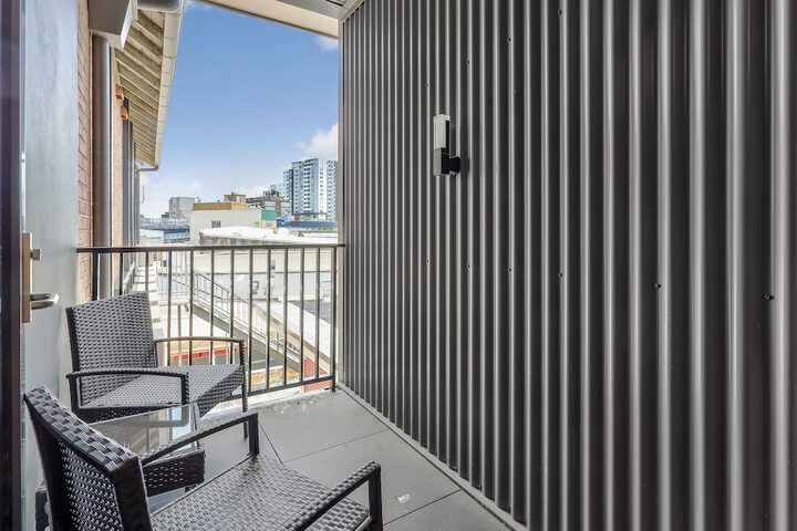 Terrace/Patio 25 of 40