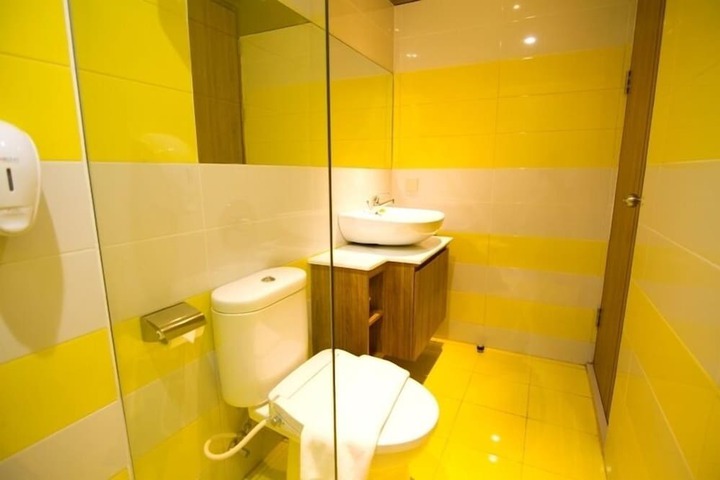 Room 43 of 53