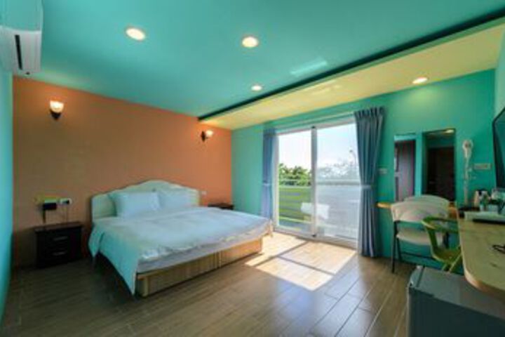 Room 26 of 69